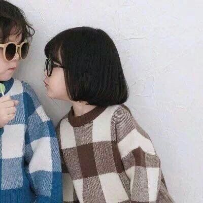 2023年最潮情侣头像一人一半