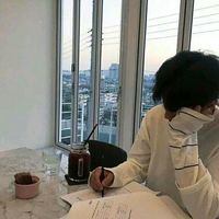 头像图片男生伤感堕落