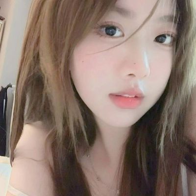 女头像ins风格