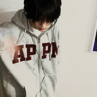 暗黑系头像男高冷