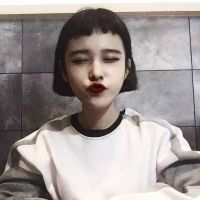 qq头像女生伤感的