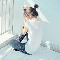 女生头像背影落寞