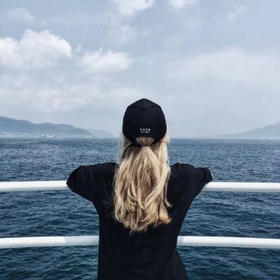 成熟头像女人味背影