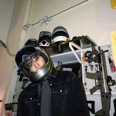 男生真人头像高冷霸气