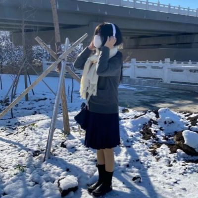 白底微信头像小图案