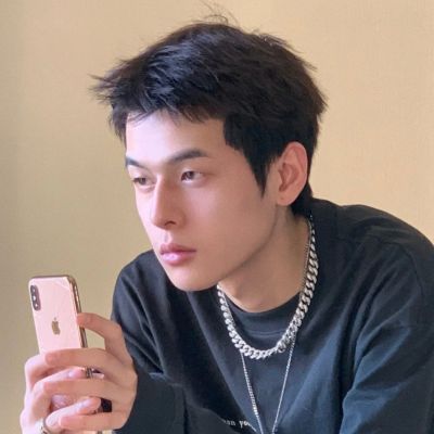 2023男生头像图片帅气