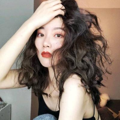 时尚头像女最流行