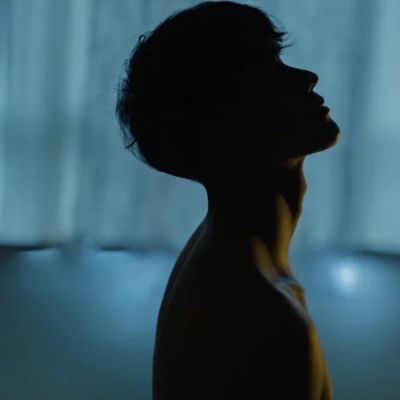 帅哥阳光头像图片