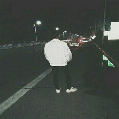 男生头像背影日落黄昏