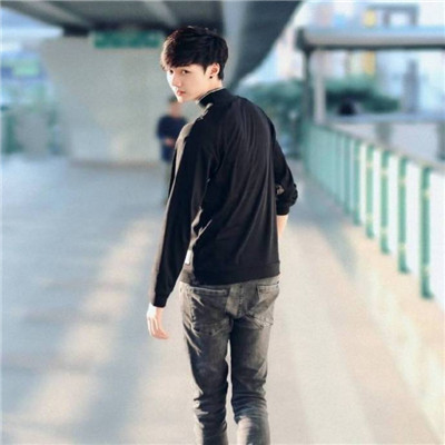 男生真人高冷头像
