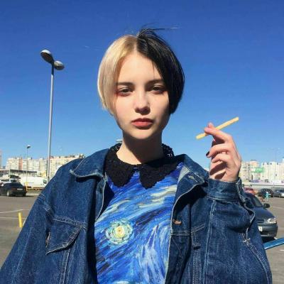 侧脸头像女生高冷霸气