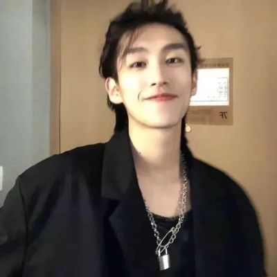 陌陌点点封面头像高清男