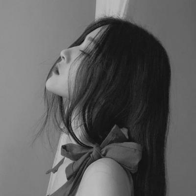 2023头像女最新版的伤感