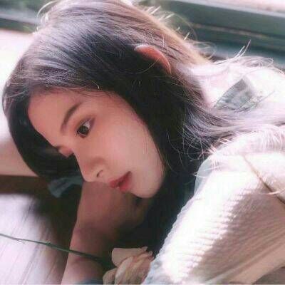qq头像女生高冷伤感