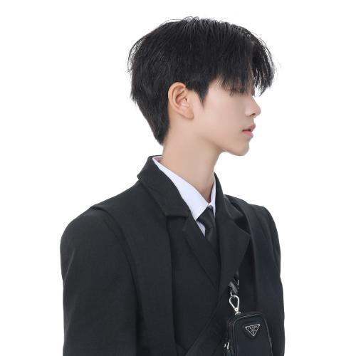 2023年男生头像 高冷