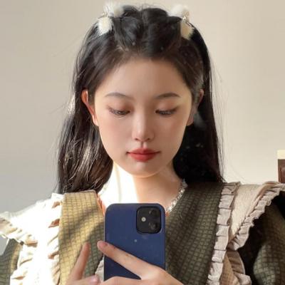 头像ins风女伤感