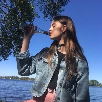 qq头像女2023最新版潮流