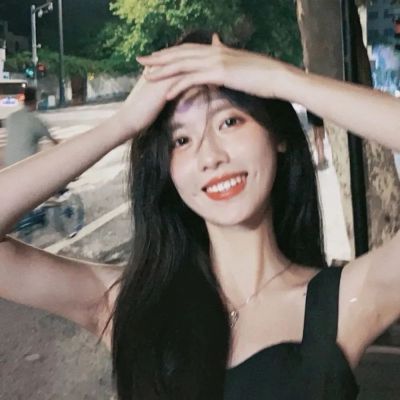 头像女高级感小众无水印