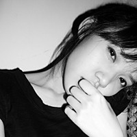 女生简约头像黑白系