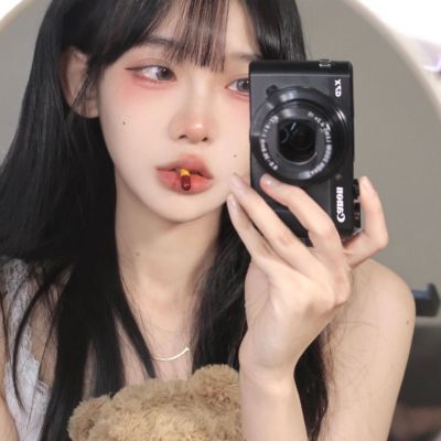 女生真人头像温柔高级质感