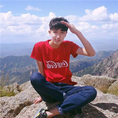 非常孤独的帅气男生头像