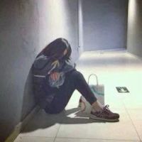 2025年女生网名灵感：向日葵与未来风潮