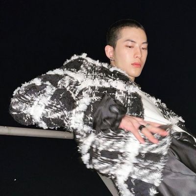 抖音头像图片2023最火爆男
