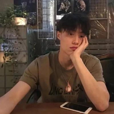 暗黑系头像男高冷