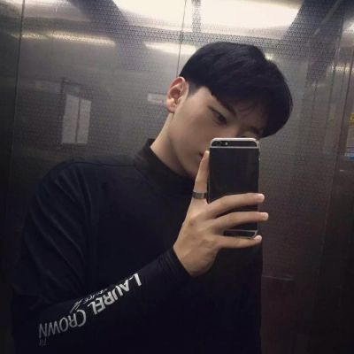 休闲头像男生高清