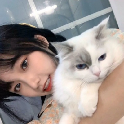 2023最火可爱图片头像女