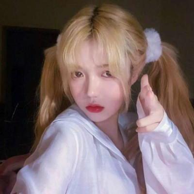 真人头像丧系女