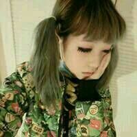 qq头像加背景图一套女