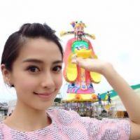 头像女可爱小清新侧脸低头