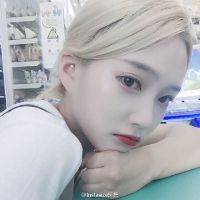 欧美女头像ins高级质感笑