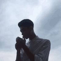 成熟头像男稳重 意境