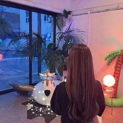 2023年微信头像背影女