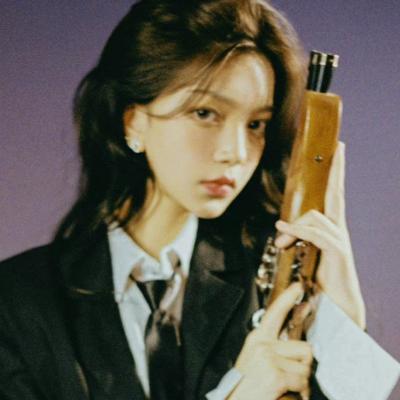 头像ins高级质感小众女生