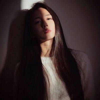 女生头像霸气高冷拽姐不露脸