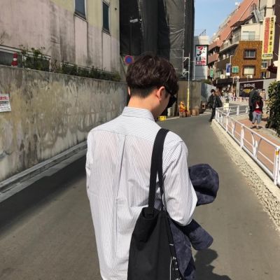 微信头像男成熟稳重 霸气背影