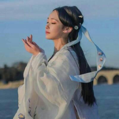 2023微信头像女最新版的古风