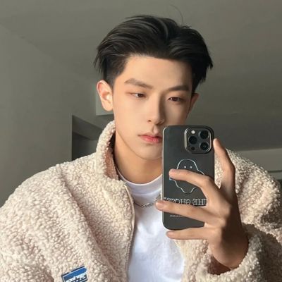男头像治愈系干净