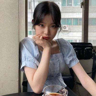 头像女生好看小众欧美