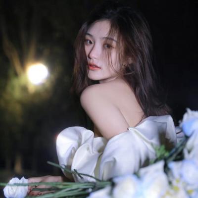 坚强了太久的网名