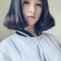 有花温馨的正脸时尚头像