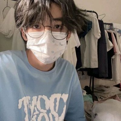 头像男生高清冷酷帅