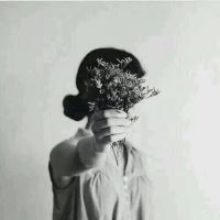照片推荐伤感女生网名