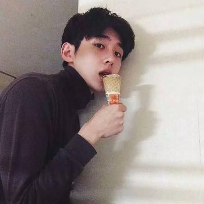 好看的男头像高冷
