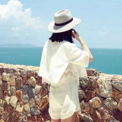 知性女生头像背影