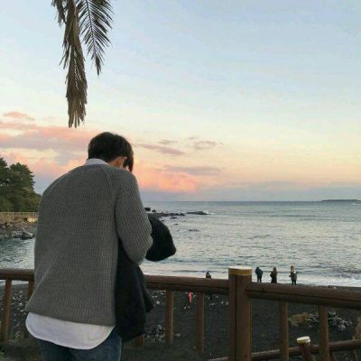 微信头像男背影