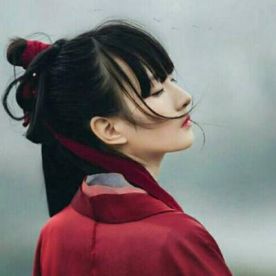 真人头像丧系伤感女
